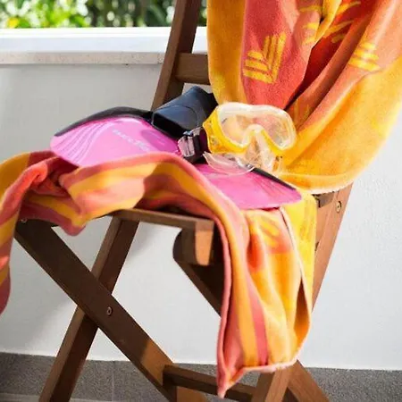 公寓 Mia - One Bedroom With Balcony